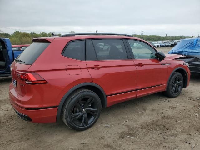 2024 Volkswagen Tiguan SE R-LINE Black