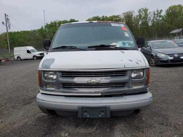 2002 Chevrolet Express G3500