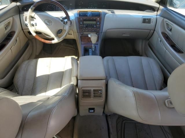 2004 Toyota Avalon XL