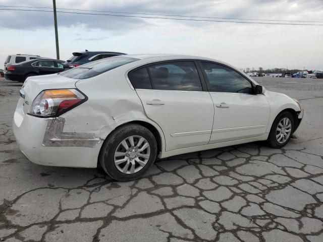 2010 Nissan Altima Base