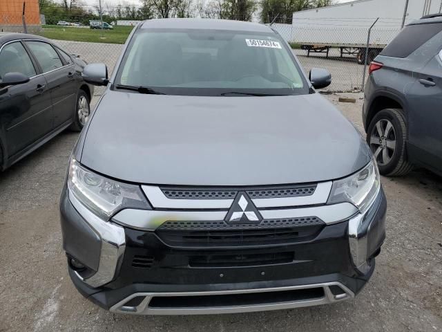 2019 Mitsubishi Outlander SE