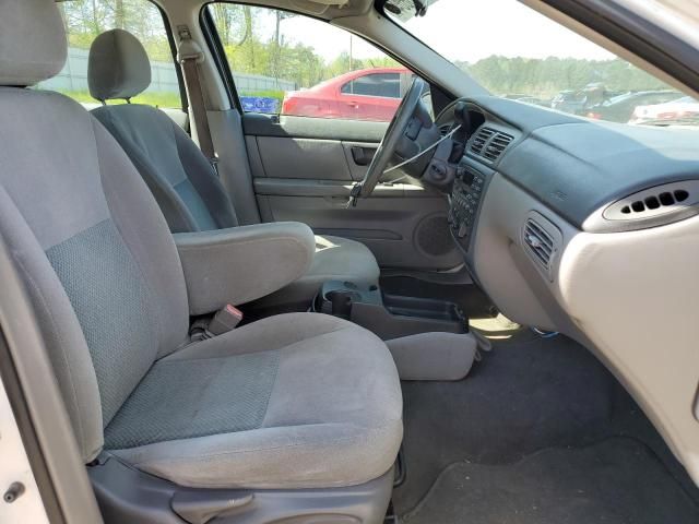 2004 Ford Taurus LX