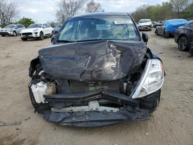 2011 Nissan Versa S