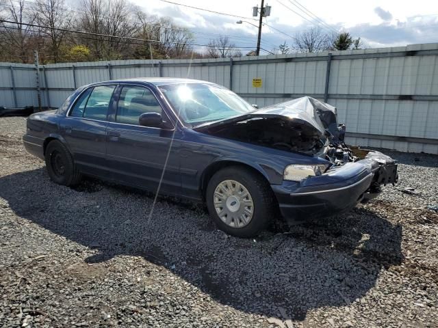 2003 Ford Crown Victoria