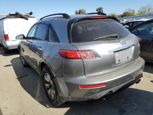 2005 Infiniti FX35