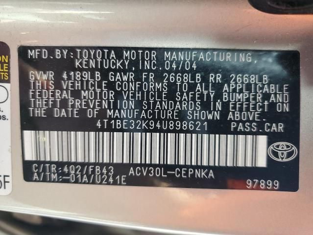 2004 Toyota Camry LE