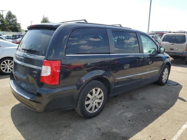 2013 Chrysler Town & Country Touring