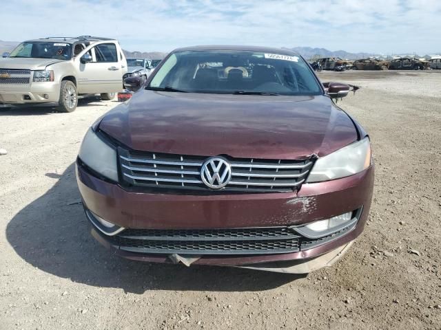 2014 Volkswagen Passat SEL