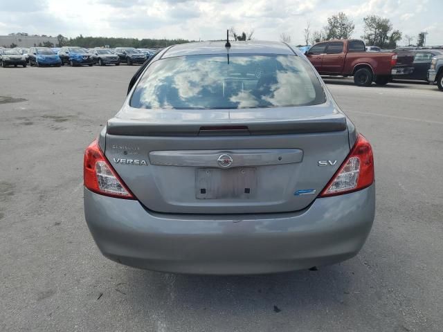 2014 Nissan Versa S