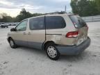 2002 Toyota Sienna LE