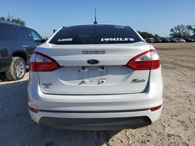 2016 Ford Fiesta S