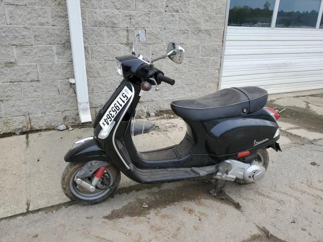 2010 Vespa LX 150