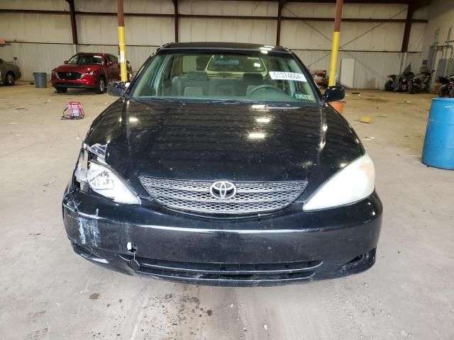 2004 Toyota Camry LE