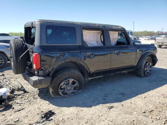 2023 Ford Bronco Base