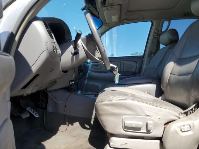 2004 Toyota Sequoia Limited