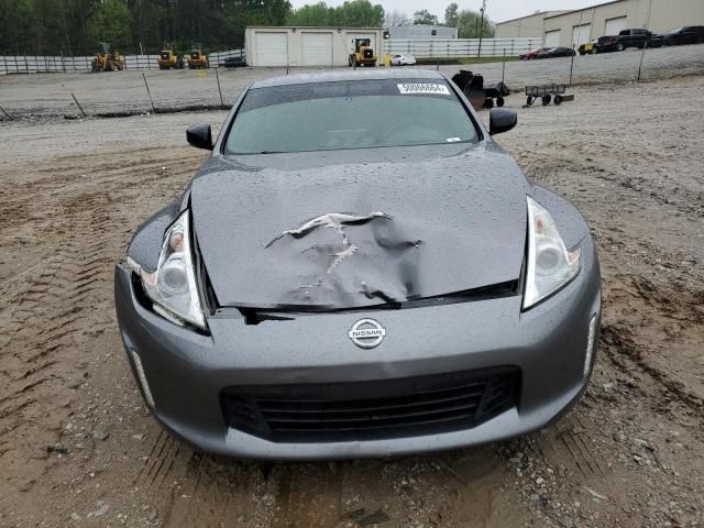 2017 Nissan 370Z Base