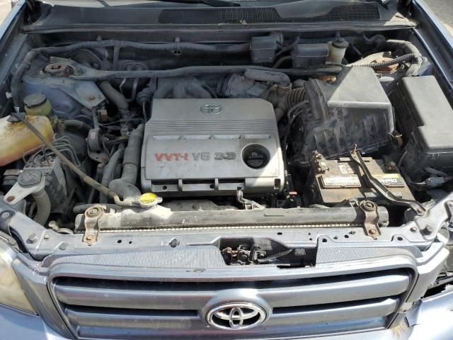 2005 Toyota Highlander Limited