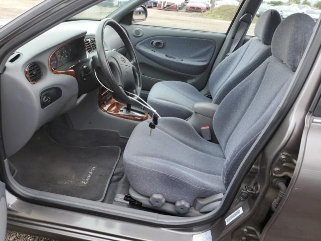 2000 Hyundai Elantra GLS