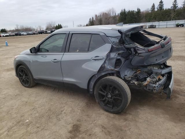 2022 Nissan Kicks SV