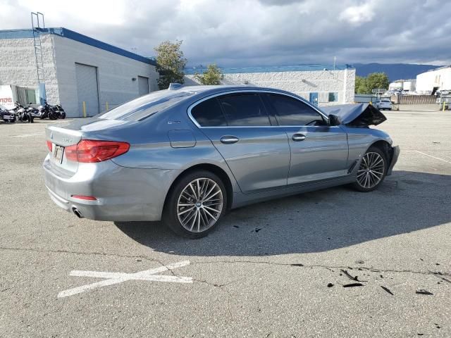 2018 BMW 530E