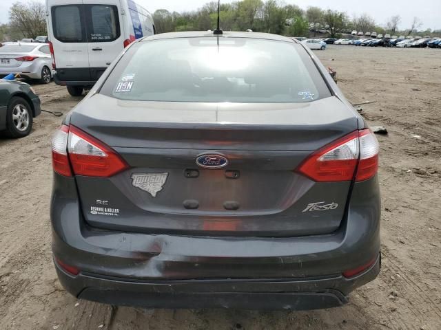 2015 Ford Fiesta SE