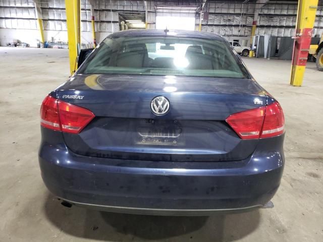 2015 Volkswagen Passat S