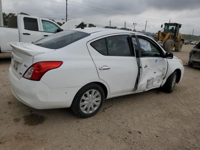 2014 Nissan Versa S