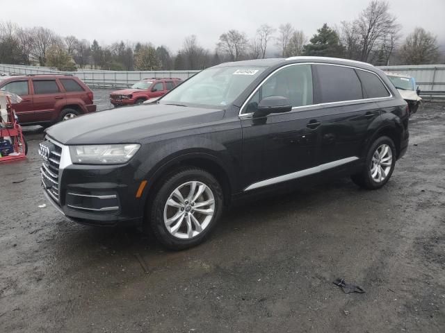 2019 Audi Q7 Premium Plus