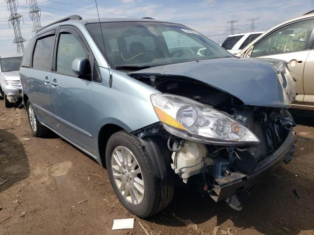 2009 Toyota Sienna XLE