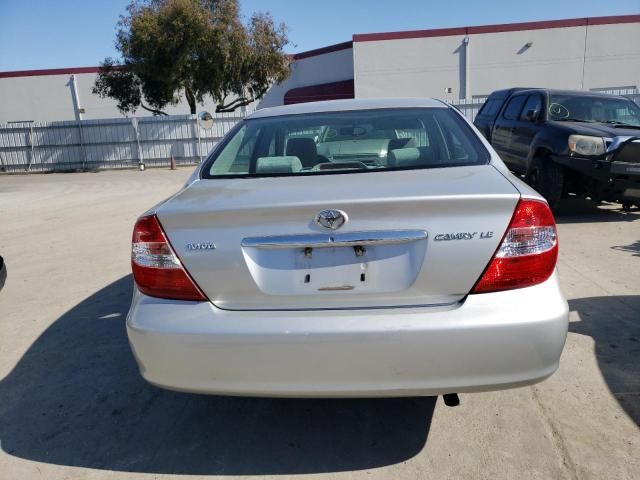 2004 Toyota Camry LE