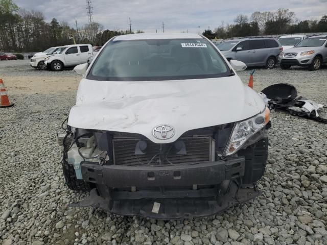 2015 Toyota Venza LE