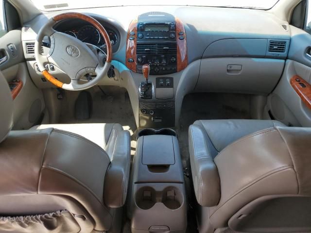 2008 Toyota Sienna XLE