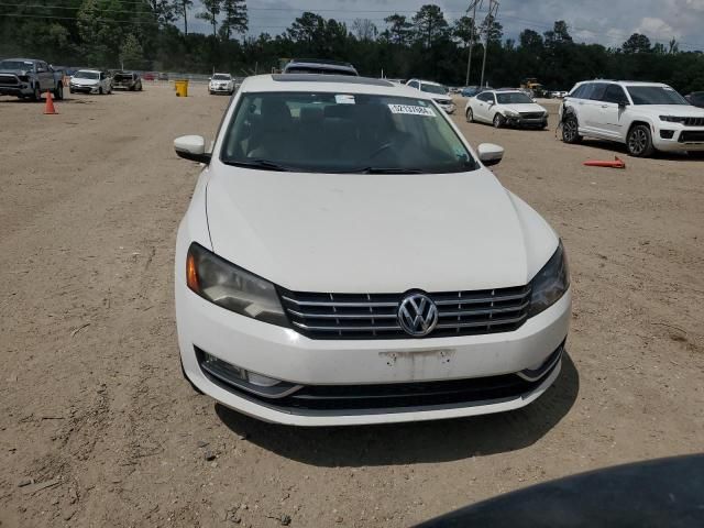 2014 Volkswagen Passat SEL