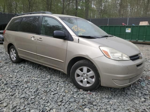 2005 Toyota Sienna CE