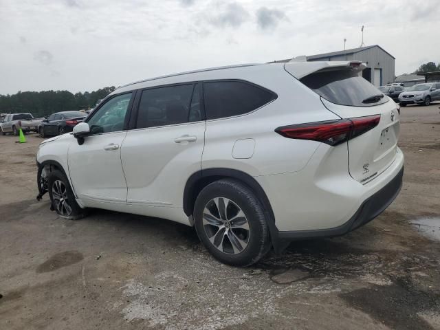 2021 Toyota Highlander XLE