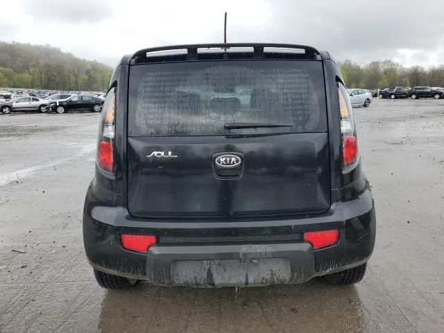 2011 KIA Soul +