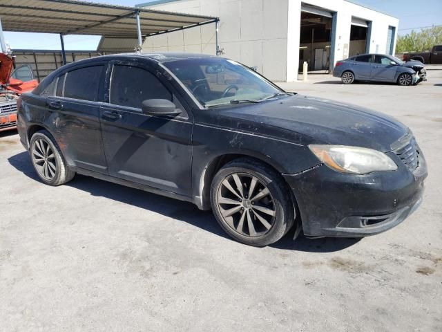 2012 Chrysler 200 Touring