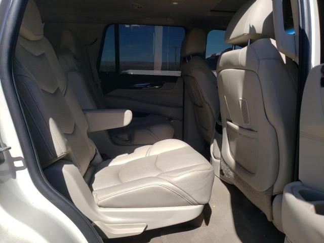 2015 Cadillac Escalade Luxury