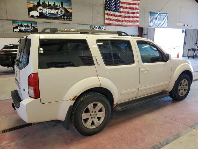 2006 Nissan Pathfinder LE