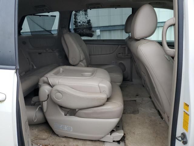 2009 Toyota Sienna XLE