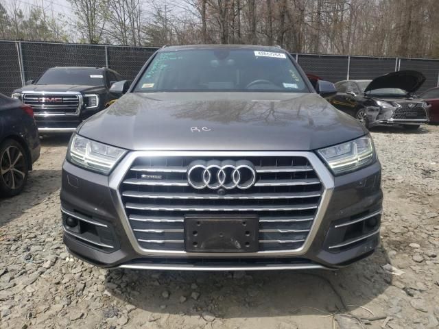 2018 Audi Q7 Premium Plus