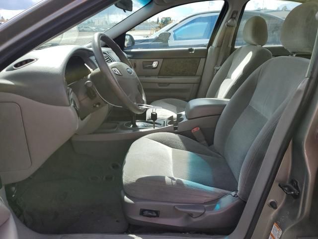 2003 Ford Taurus SE