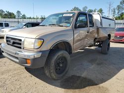 Salvage trucks for sale at Harleyville, SC auction: 1999 Toyota Tacoma Xtracab Prerunner