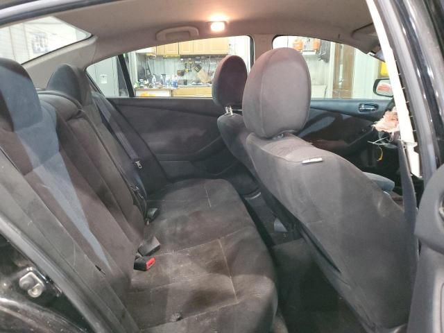 2011 Nissan Altima Base