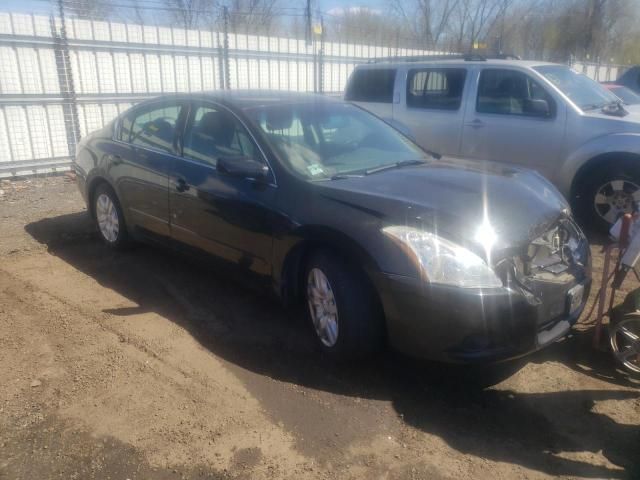 2010 Nissan Altima Base