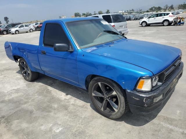 1990 Toyota Pickup 1/2 TON Short Wheelbase