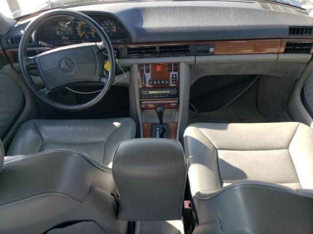 1990 Mercedes-Benz 300 SEL