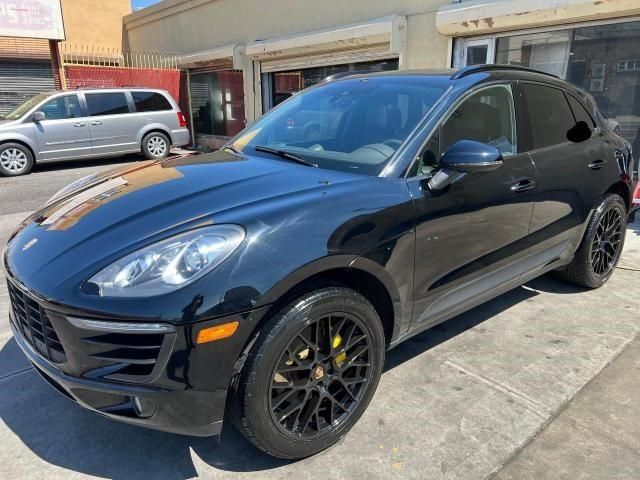 2017 Porsche Macan