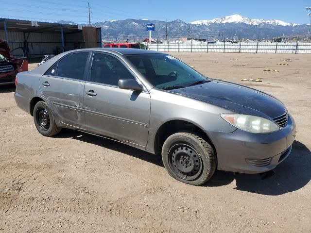 2005 Toyota Camry LE