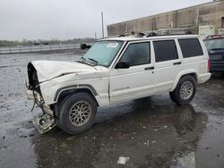 Vehiculos salvage en venta de Copart Fredericksburg, VA: 1999 Jeep Cherokee Limited